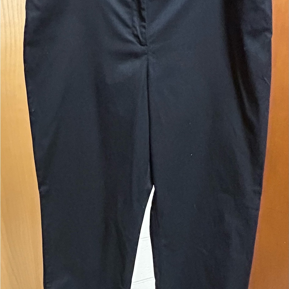 Talbots Black Perfect Cropped Pants Size 16